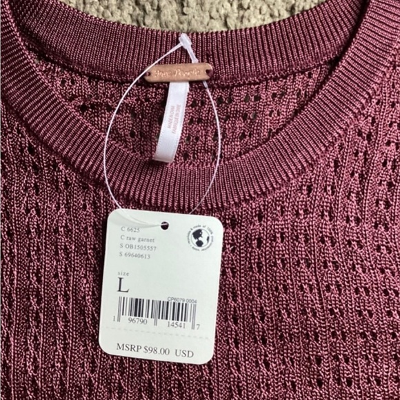Free People H20 Crew Pullover Top Sweater Garnet L - Picture 4 of 4